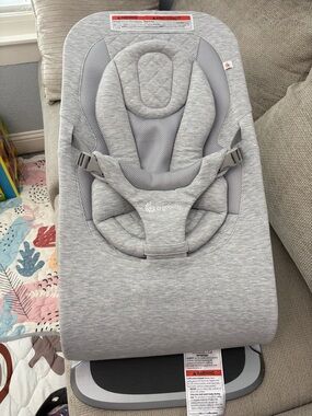 Ergobaby Light Grey Evolve 3-in-1 Bouncer